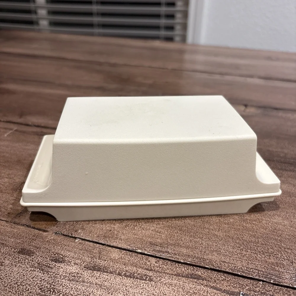 Vintage‎ Tupperware 2 Stick Butter Dish Almond Base & Lid 1511 1512